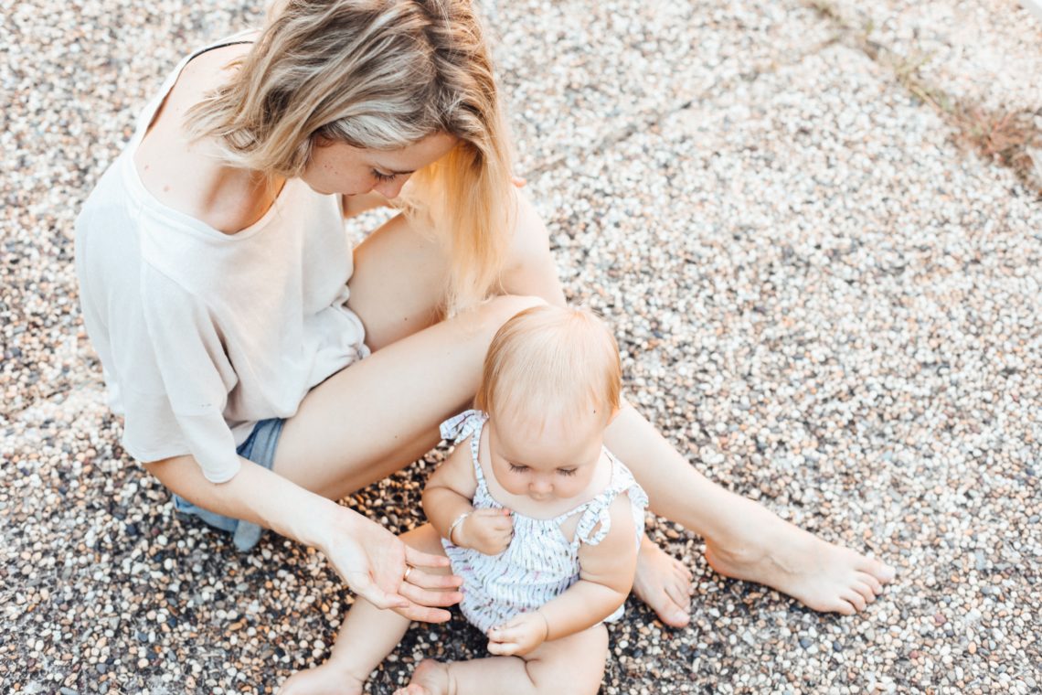 Difficoltà per le mamme di oggi